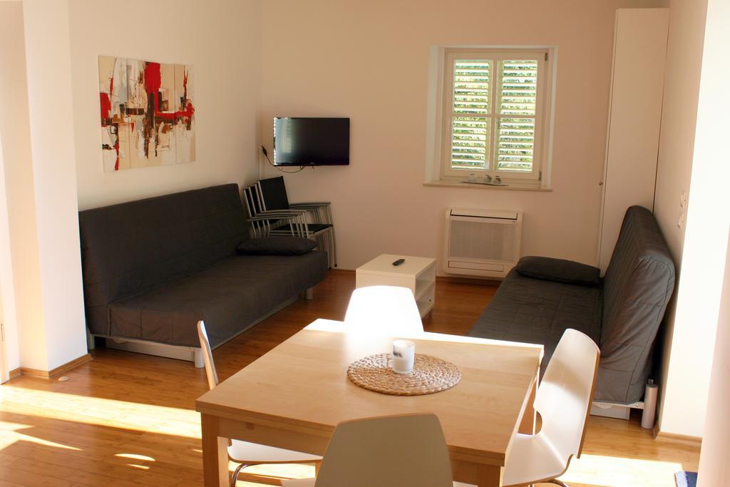 Apartment Park
