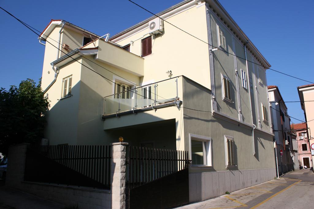 Park Apartment